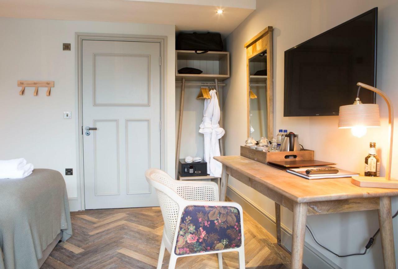 George III Hotel Penmaenpool Экстерьер фото
